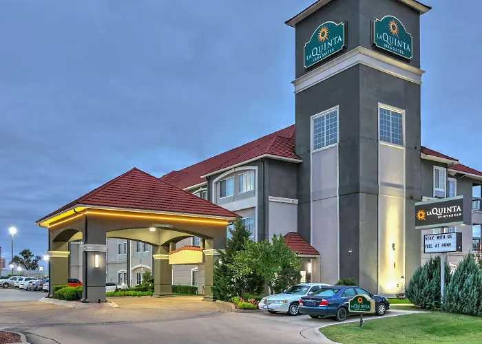 La Quinta By Wyndham Airport / Expo Square 3*