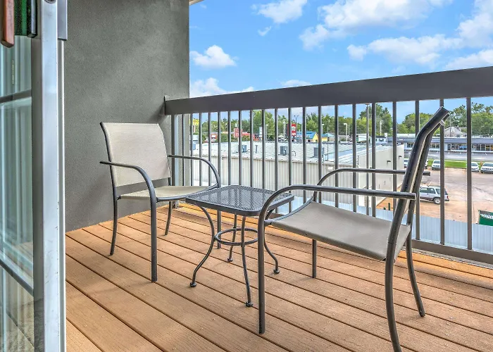 La Quinta By Wyndham Airport / Expo Square Hotel 3*