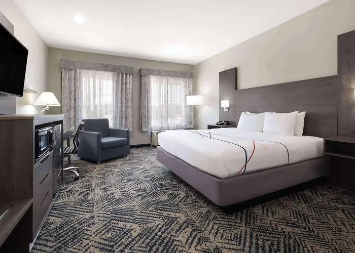 La Quinta By Wyndham Airport / Expo Square 3*
